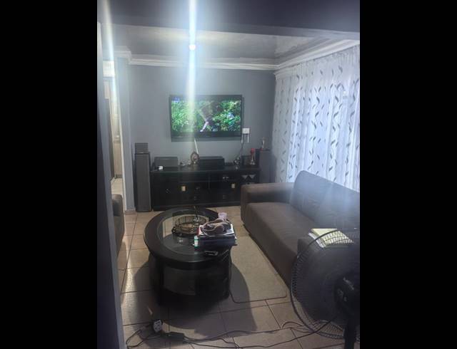 3 BEDROOM HOUSE FOR SALE IN SOSHANGUVE GG